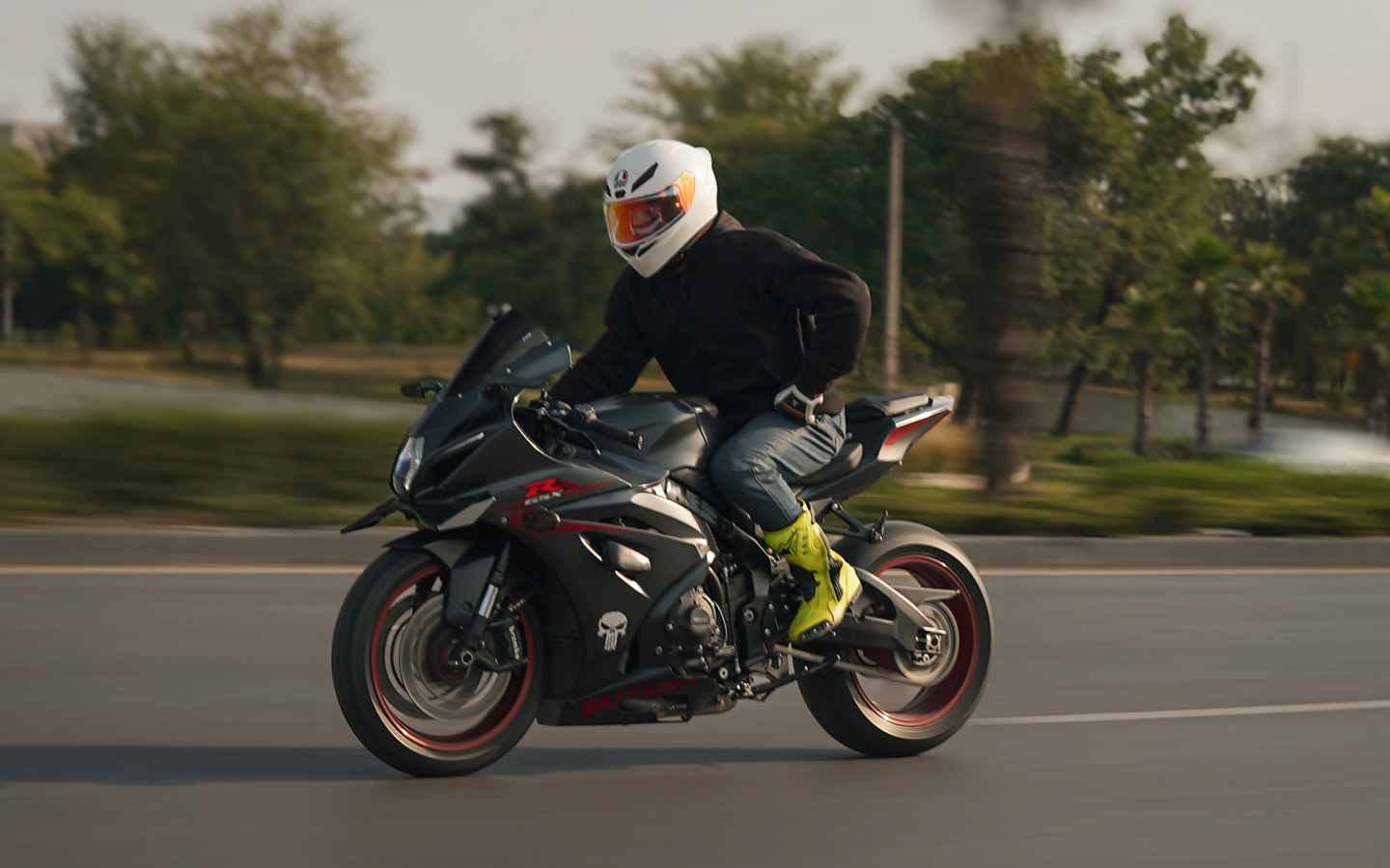 GSXR100, Roller shot